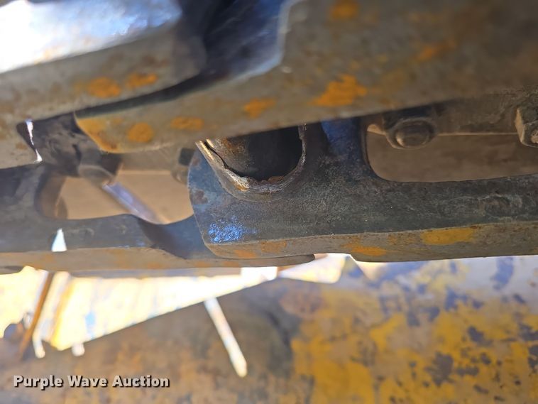 image for item EK2428 1976 John Deere  350CE dozer