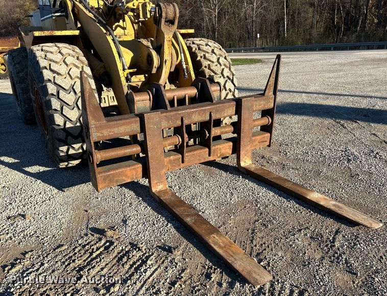 image for item EK3687 1996 Caterpillar 950F Series II wheel loader