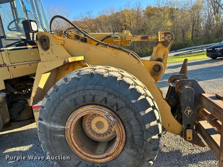 image for item EK3687 1996 Caterpillar 950F Series II wheel loader