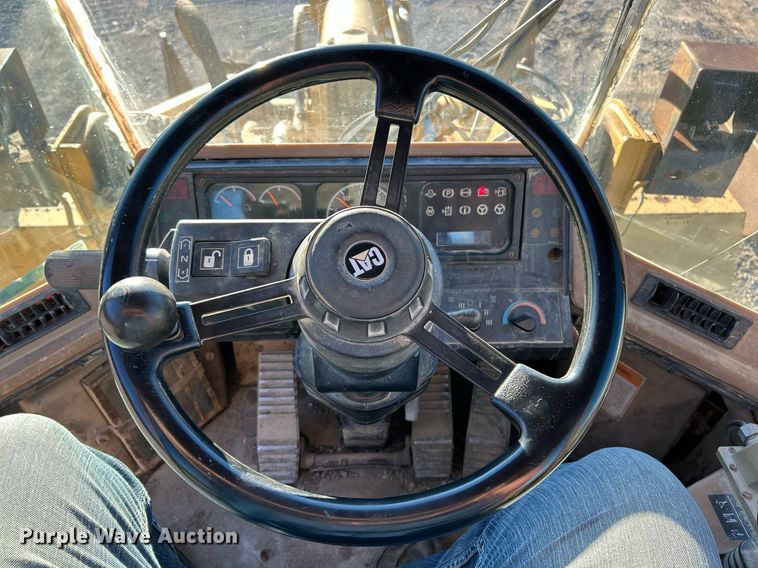 image for item EK3687 1996 Caterpillar 950F Series II wheel loader