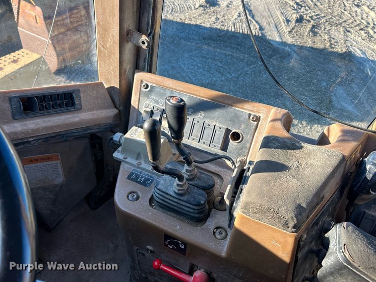 image for item EK3687 1996 Caterpillar 950F Series II wheel loader