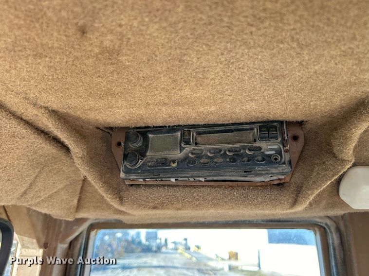 image for item EK3687 1996 Caterpillar 950F Series II wheel loader