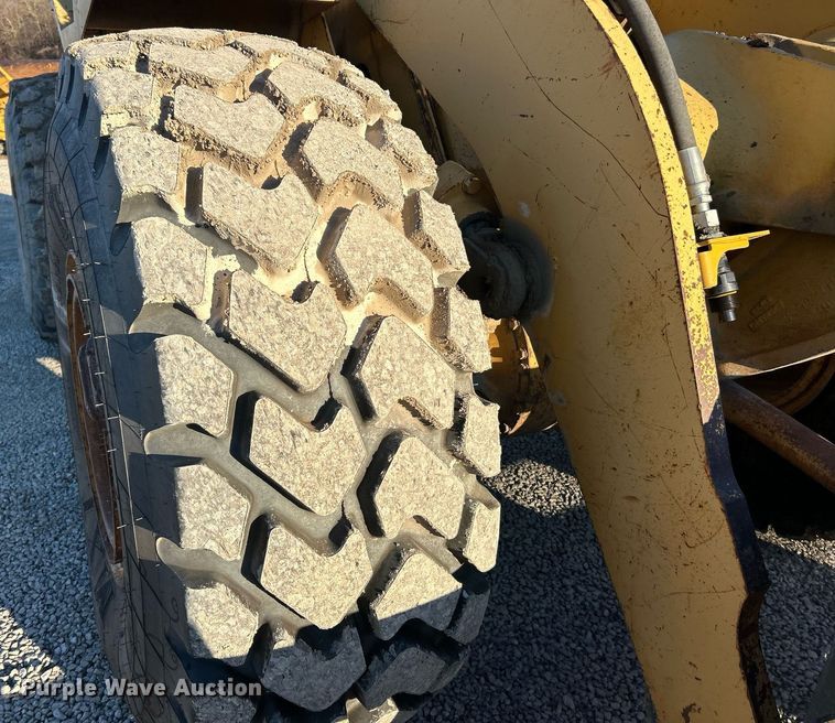 image for item EK3687 1996 Caterpillar 950F Series II wheel loader