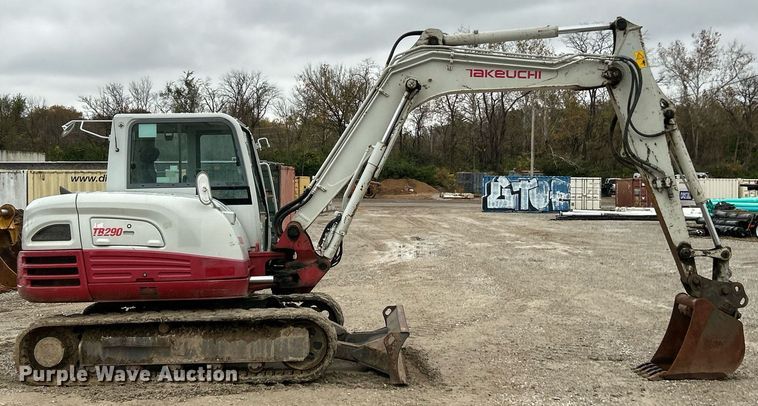 image for item EK3711 2015 Takeuchi TB290 mini excavator