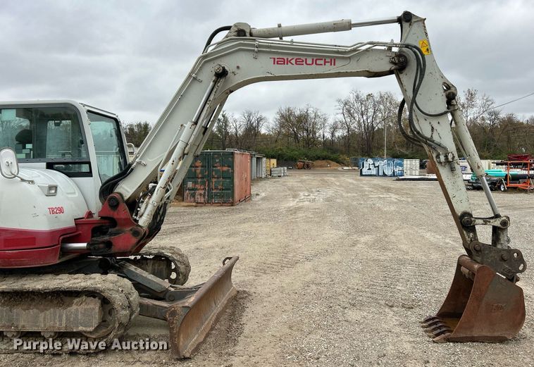 image for item EK3711 2015 Takeuchi TB290 mini excavator