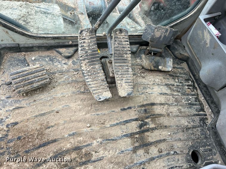 image for item EK3711 2015 Takeuchi TB290 mini excavator