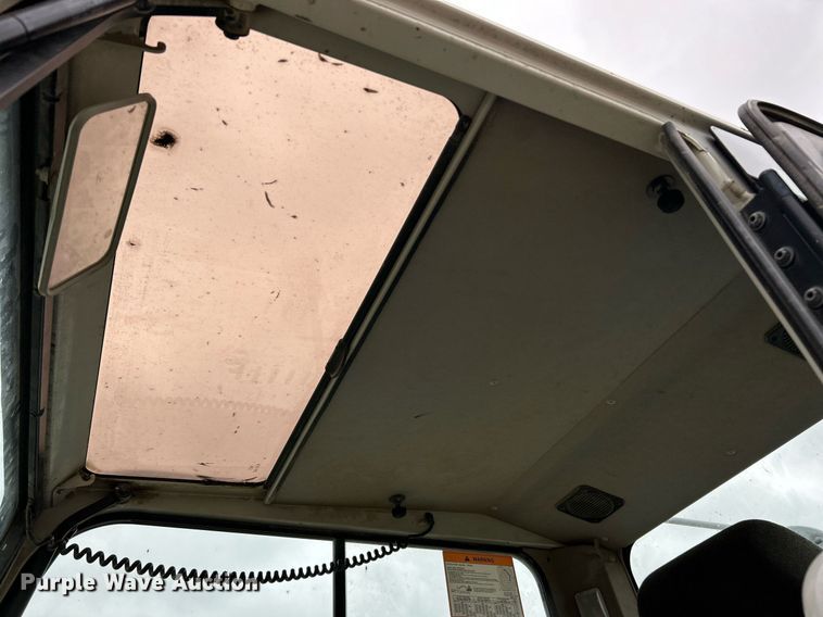 image for item EK3711 2015 Takeuchi TB290 mini excavator