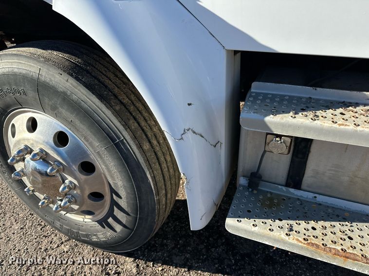 image for item EN2557 2004 Sterling  Acterra flatbed truck