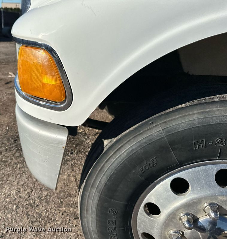 image for item EN2557 2004 Sterling  Acterra flatbed truck