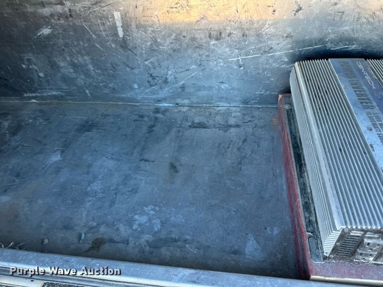 image for item EN2557 2004 Sterling  Acterra flatbed truck