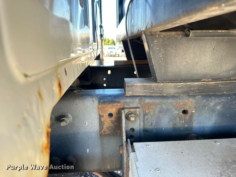 image for item EN2557 2004 Sterling  Acterra flatbed truck