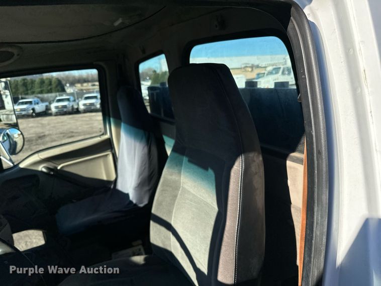 image for item EN2557 2004 Sterling  Acterra flatbed truck