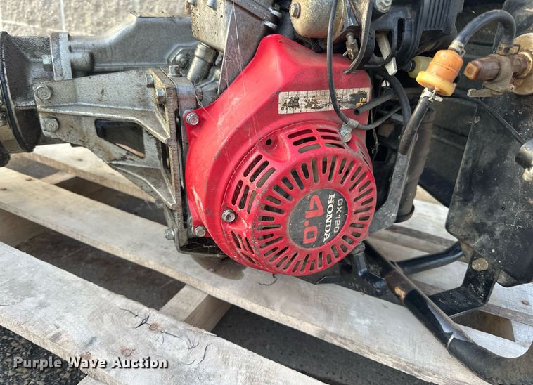 image for item EN2563 2002 Ingersoll-Rand RX754H plate compactor