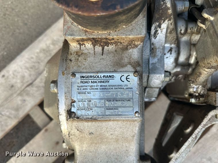 image for item EN2563 2002 Ingersoll-Rand RX754H plate compactor