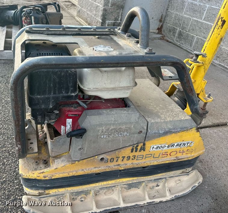image for item EN2564 2010 Wacker Neuson  BPU5045A plate compactor
