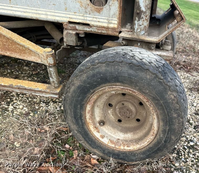 image for item EN2565 MEC  220TMI scissor lift