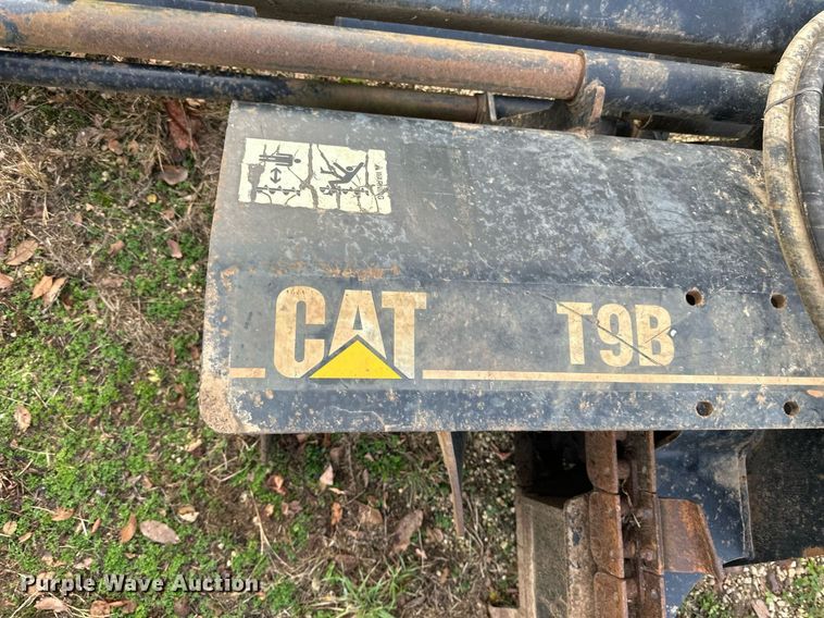 image for item EN2567 2004 Caterpillar  T9B skid steer trencher