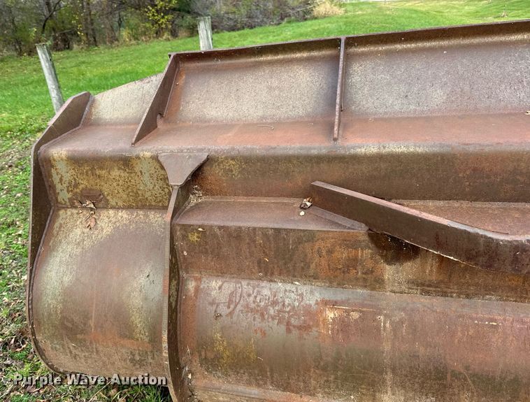 image for item EN2569 ACS wheel loader bucket