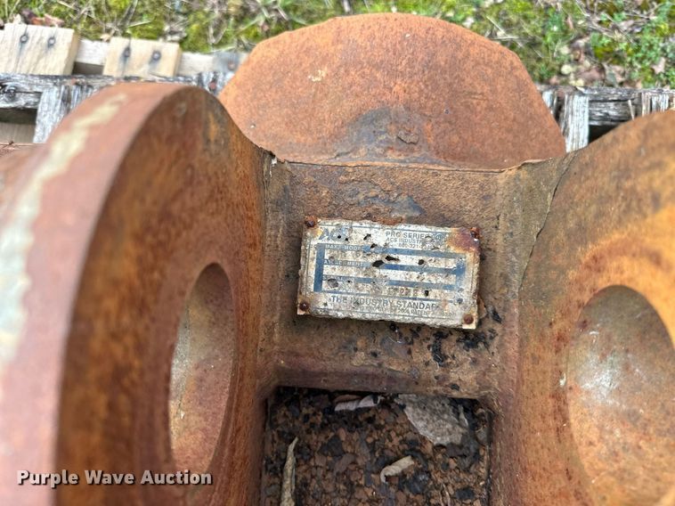 image for item EN2570 ACS  wheel loader quick coupler