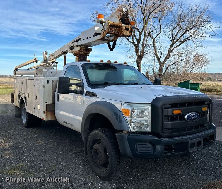 image for item EN2575 2011 Ford  F450 Super Duty XL bucket truck