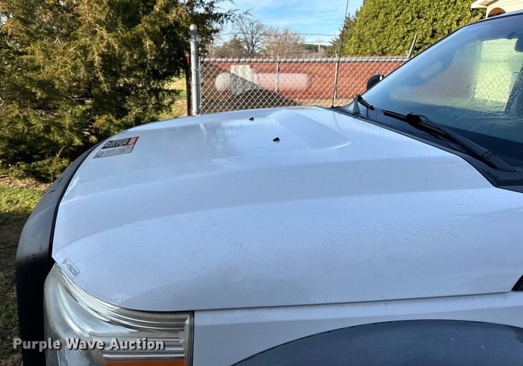 image for item EN2575 2011 Ford  F450 Super Duty XL bucket truck