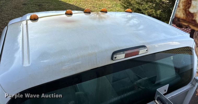 image for item EN2575 2011 Ford  F450 Super Duty XL bucket truck