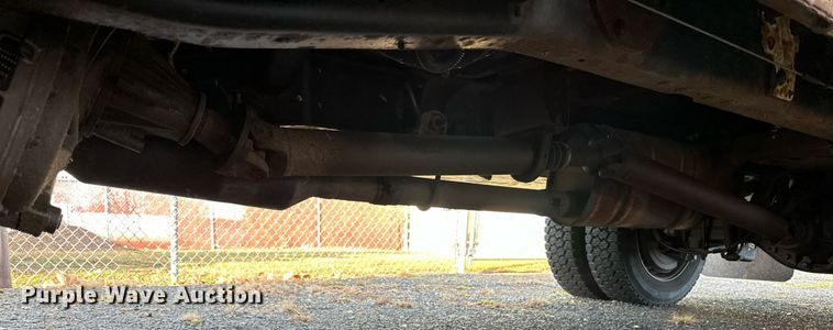 image for item EN2575 2011 Ford  F450 Super Duty XL bucket truck