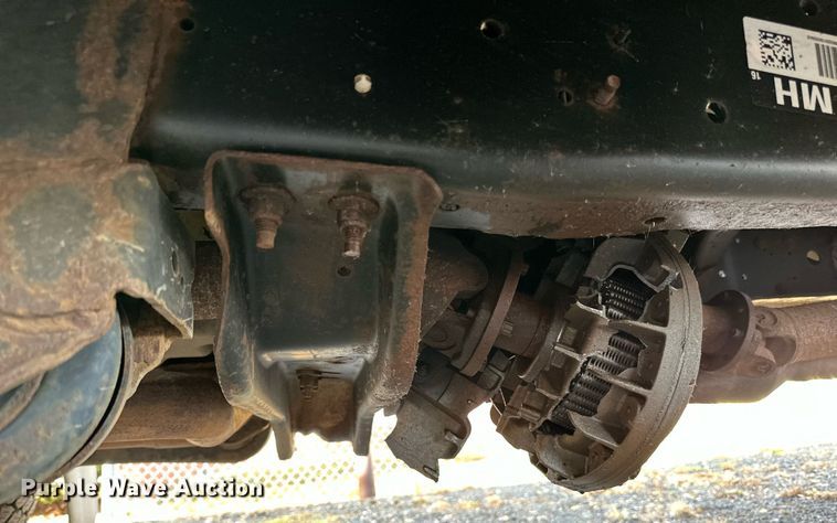 image for item EN2575 2011 Ford  F450 Super Duty XL bucket truck