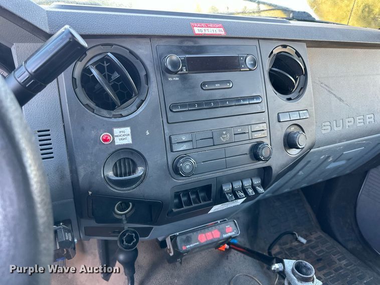 image for item EN2575 2011 Ford  F450 Super Duty XL bucket truck