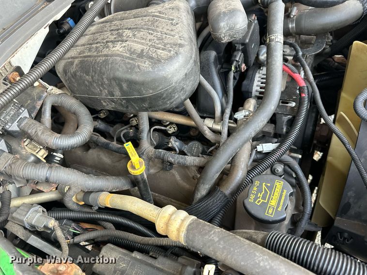 image for item EN2575 2011 Ford  F450 Super Duty XL bucket truck