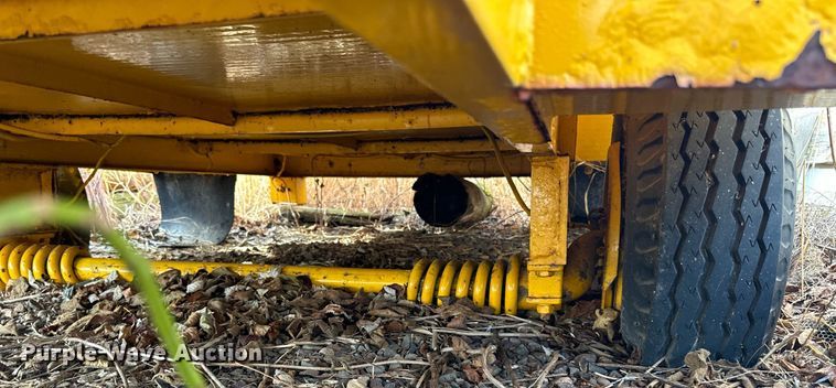 image for item EN2577 Eagle  pole trailer