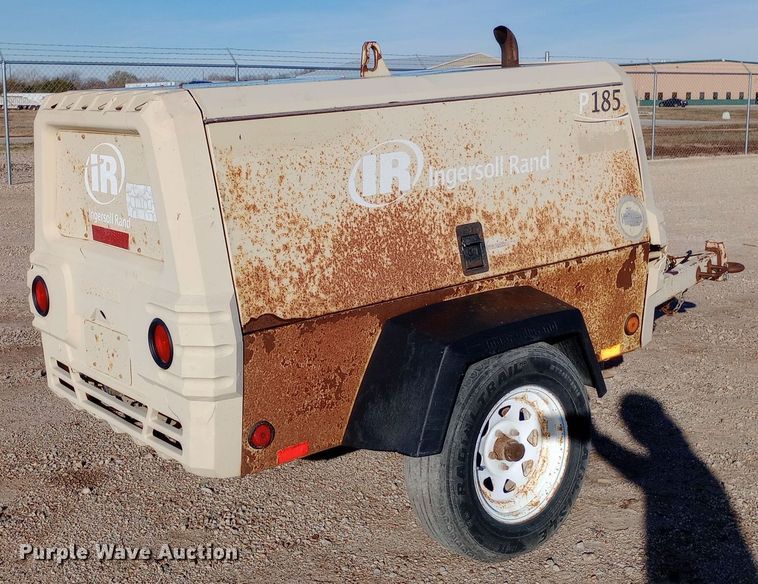 image for item EN8562 2007 Ingersoll Rand P185WIR air compressor