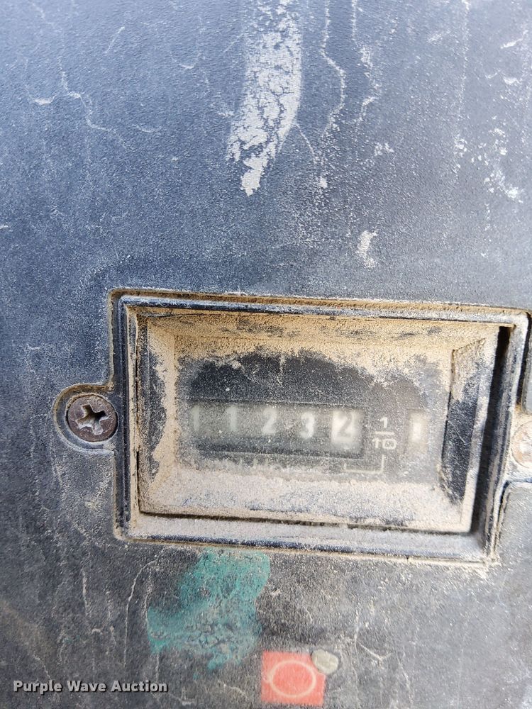 image for item EN8562 2007 Ingersoll Rand P185WIR air compressor