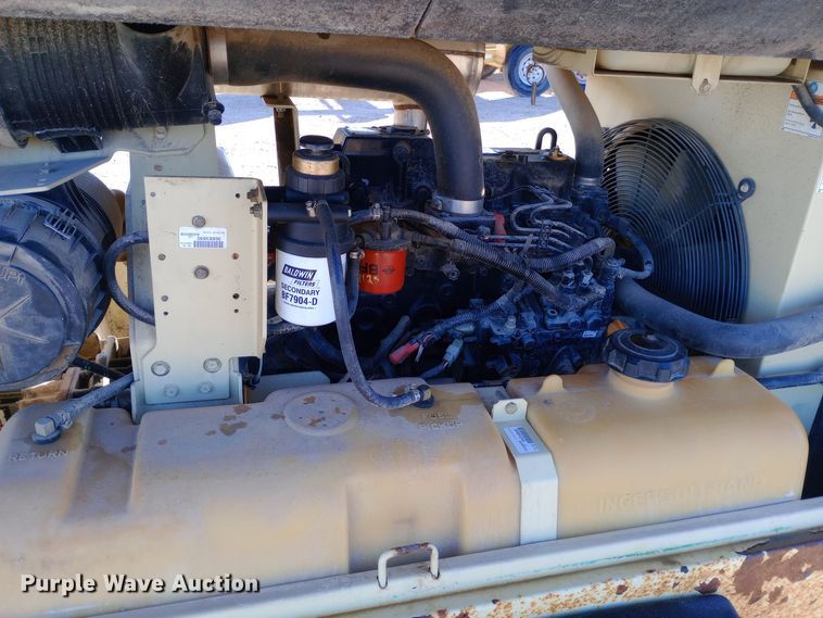 image for item EN8562 2007 Ingersoll Rand P185WIR air compressor