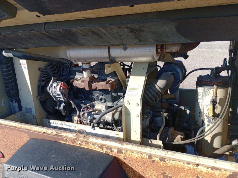 image for item EN8562 2007 Ingersoll Rand P185WIR air compressor