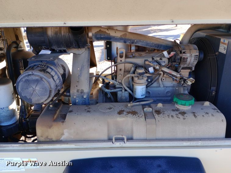 image for item EN8563 2012 Ingersoll Rand P185WJD air compressor