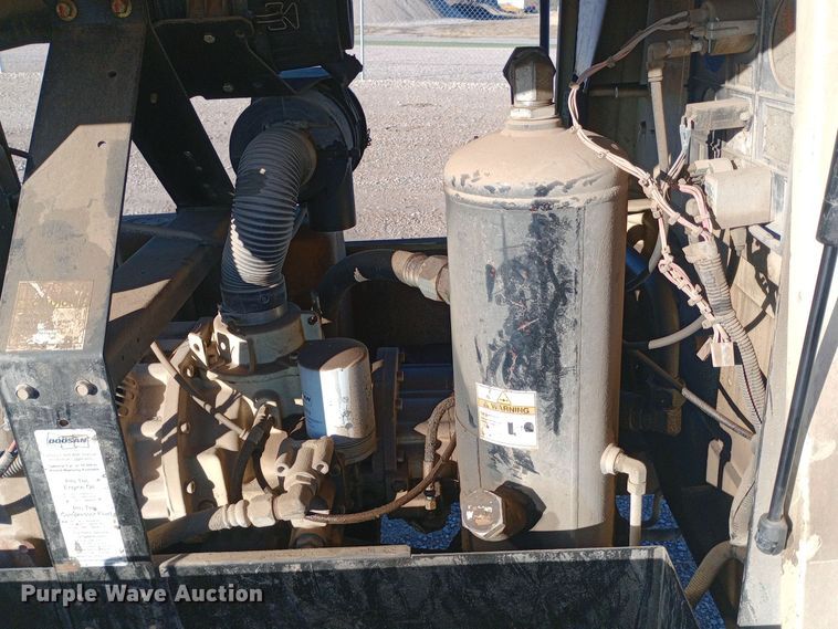 image for item EN8563 2012 Ingersoll Rand P185WJD air compressor