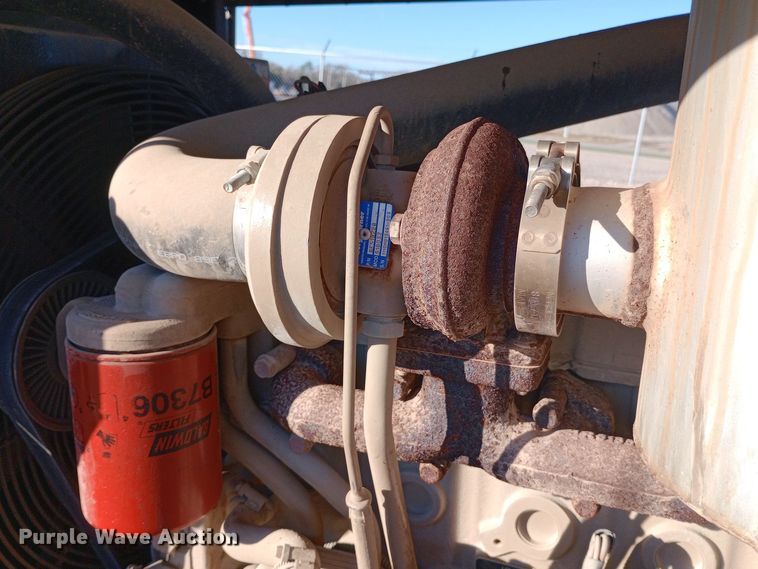 image for item EN8563 2012 Ingersoll Rand P185WJD air compressor