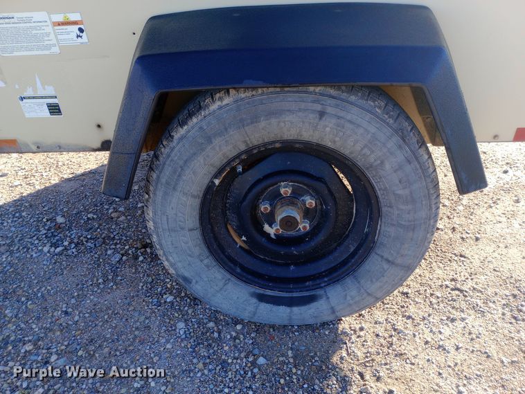 image for item EN8563 2012 Ingersoll Rand P185WJD air compressor