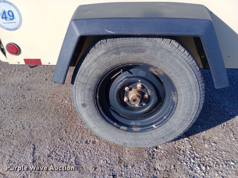 image for item EN8563 2012 Ingersoll Rand P185WJD air compressor