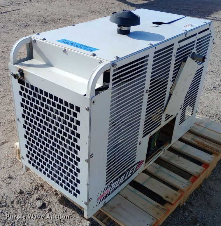 image for item EN8568 Boss Industries Bullet G air compressor