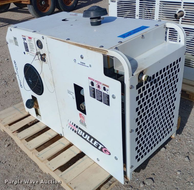 image for item EN8568 Boss Industries Bullet G air compressor