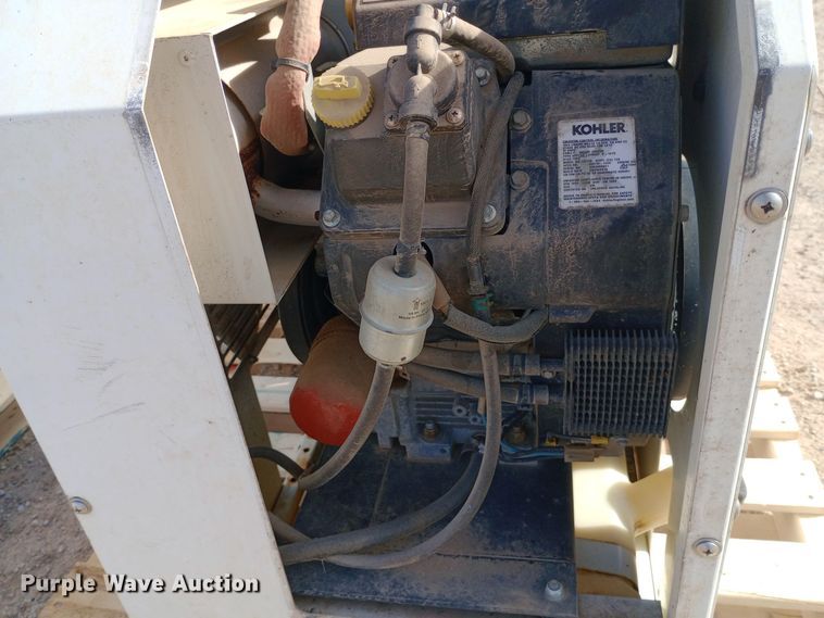 image for item EN8568 Boss Industries Bullet G air compressor