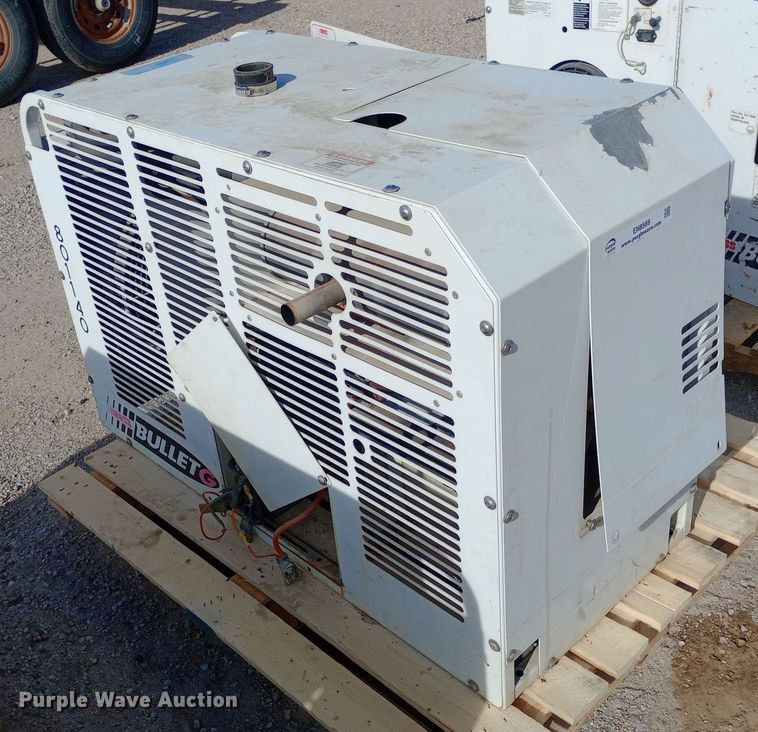 image for item EN8569 Boss Industries Bullet G air compressor