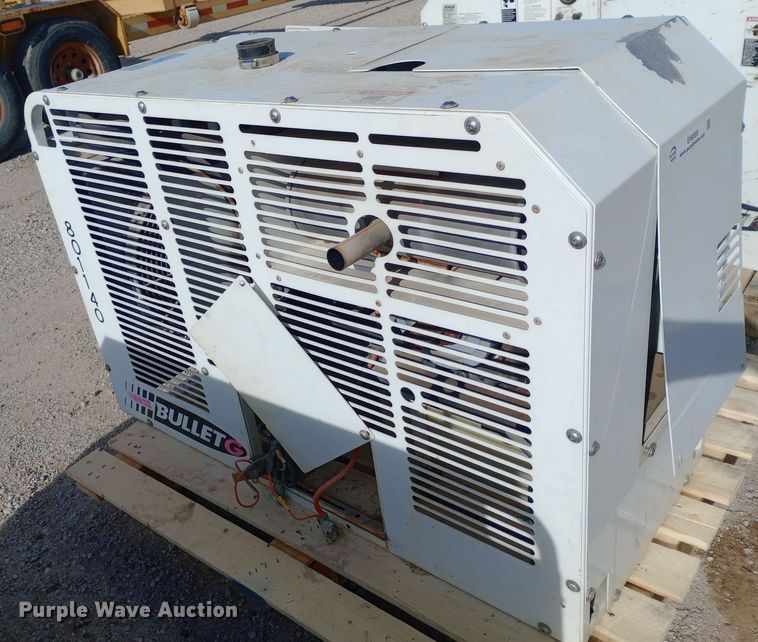 image for item EN8569 Boss Industries Bullet G air compressor