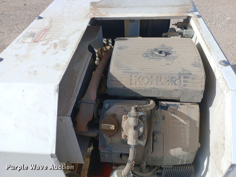 image for item EN8569 Boss Industries Bullet G air compressor