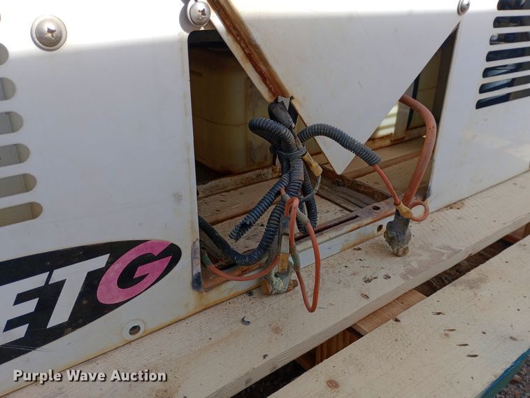 image for item EN8569 Boss Industries Bullet G air compressor