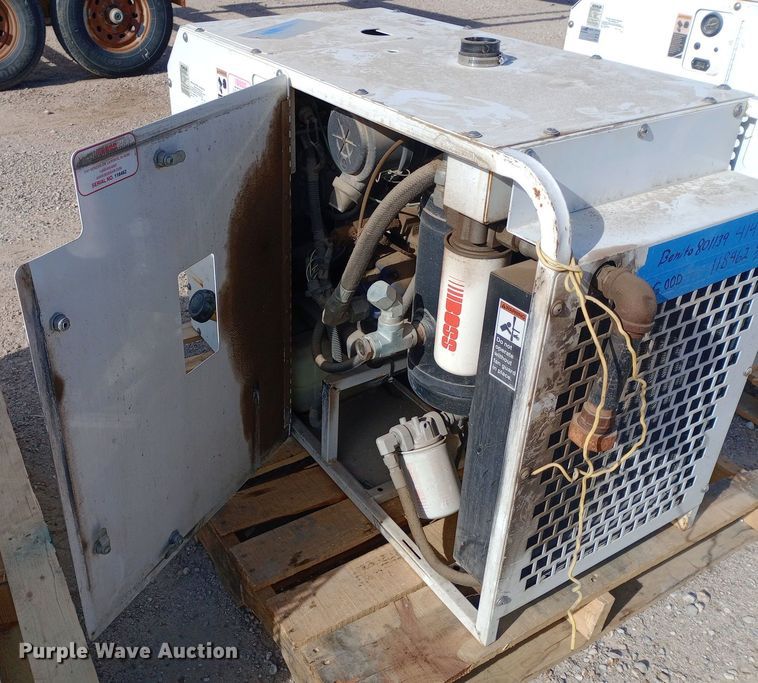 image for item EN8570 Boss Industries Bullet G air compressor