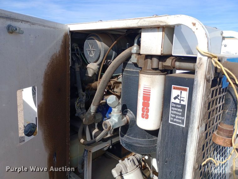 image for item EN8570 Boss Industries Bullet G air compressor