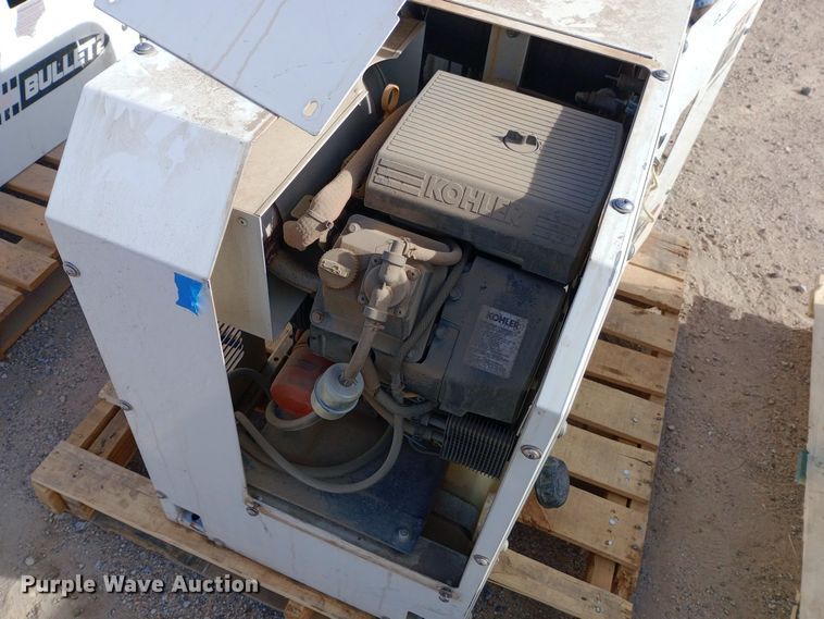 image for item EN8570 Boss Industries Bullet G air compressor